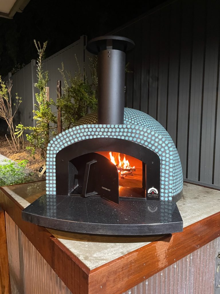 Tiled Jalando Pizza Oven - Don't they look amazing?